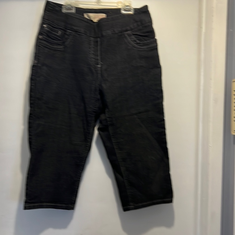 Stretchy Jean capris